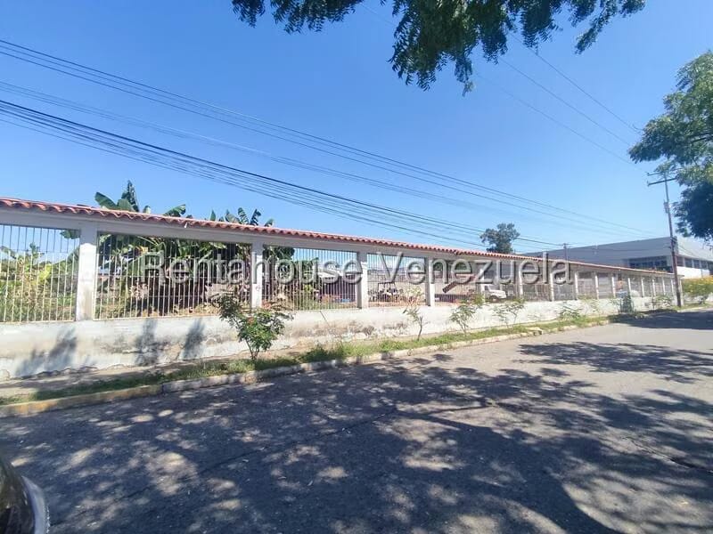 Terreno (Comercial) en Venta en Los Jarales, Carabobo - 24