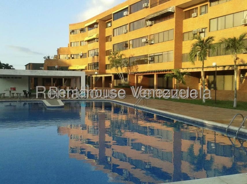 Apartamento (1 Nivel) en Venta en Los Canales de Rio Chico, Miranda - 2