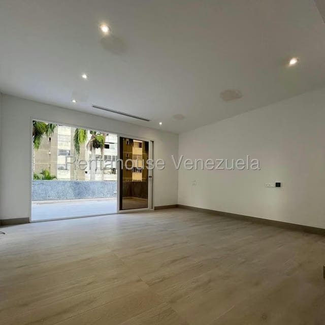 Casa (Multipes Niveles) en Venta en Alta Florida, Distrito Metropolitano - 9