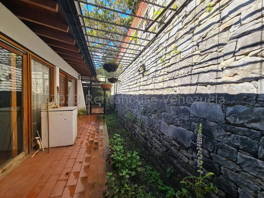 Casa (1 Nivel) en Venta en El Cafetal, Distrito Metropolitano - 31