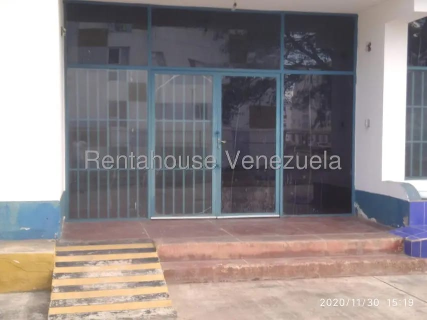 Comercial (Local Comercial) en Venta en Santa Teresa del Tuy, Miranda - 2