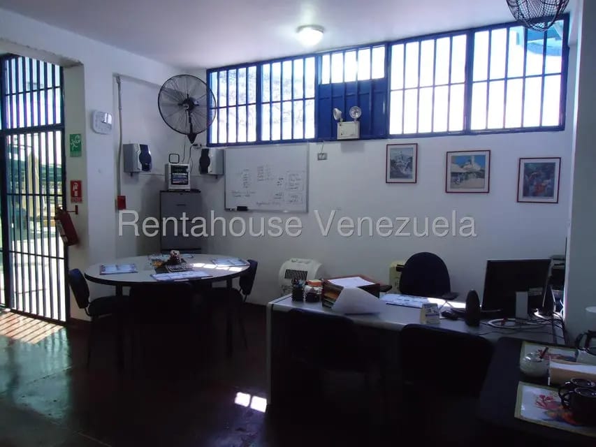 Comercial (Local Comercial) en Venta en Santa Teresa del Tuy, Miranda - 42