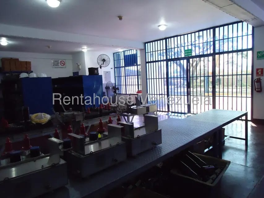 Comercial (Local Comercial) en Venta en Santa Teresa del Tuy, Miranda - 50