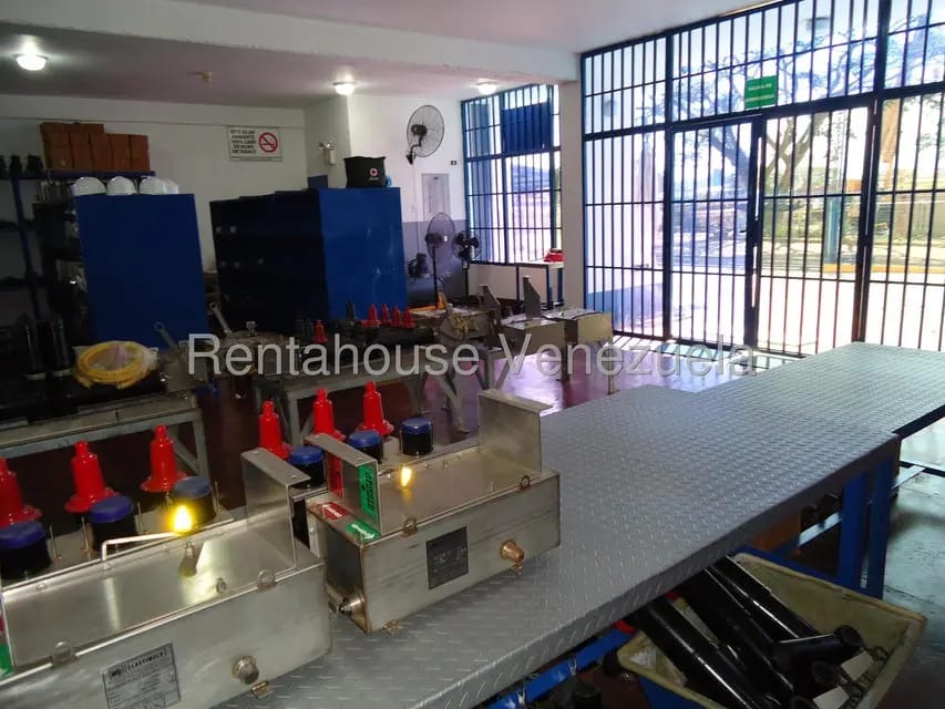 Comercial (Local Comercial) en Venta en Santa Teresa del Tuy, Miranda - 54