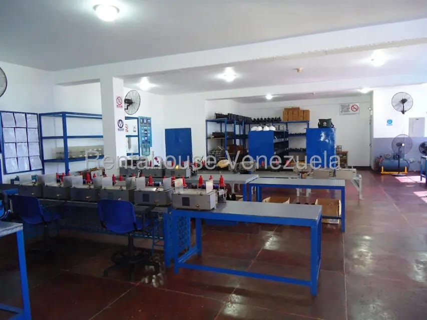 Comercial (Local Comercial) en Venta en Santa Teresa del Tuy, Miranda - 71