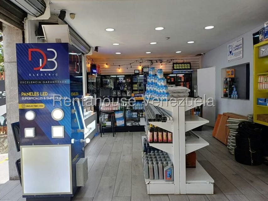 Comercial (Local Comercial) en Venta en El Paraiso, Distrito Metropolitano - 2