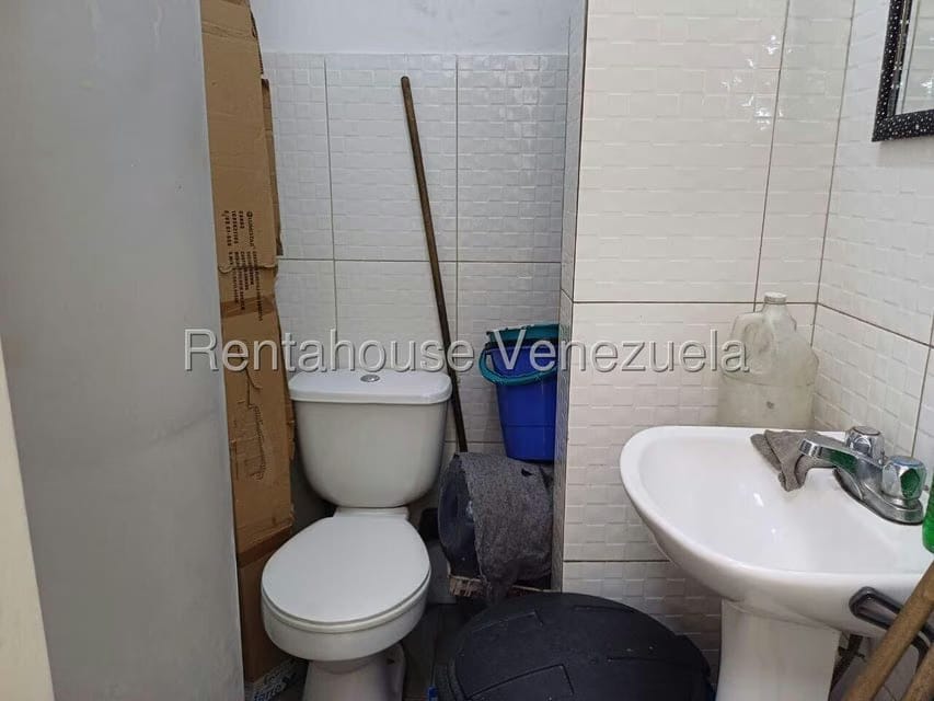 Comercial (Local Comercial) en Venta en El Paraiso, Distrito Metropolitano - 7