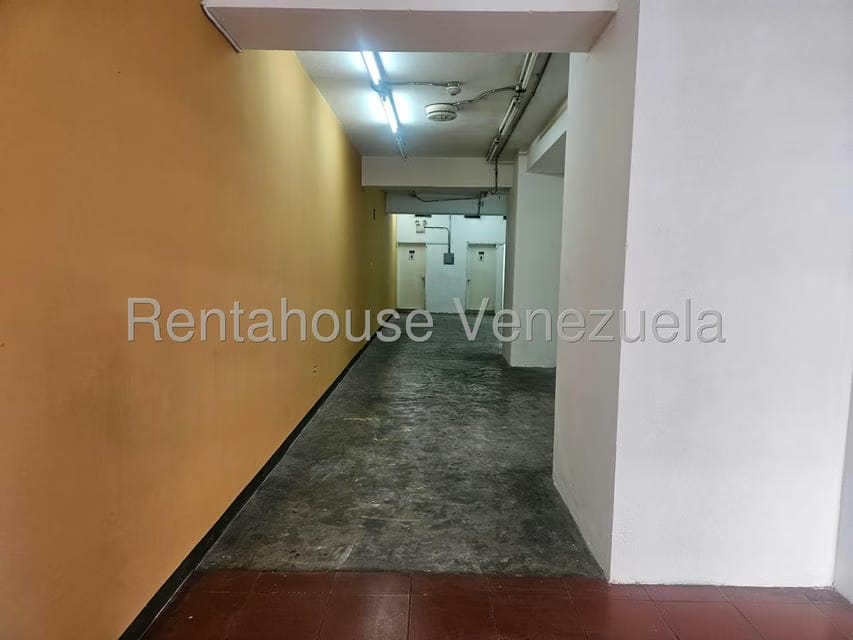Comercial (Local Comercial) en Alquiler en Los Ruices, Distrito Metropolitano - 7