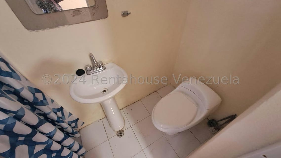 Anexo (1 Nivel) en Alquiler en La Boyera, Distrito Metropolitano - 9