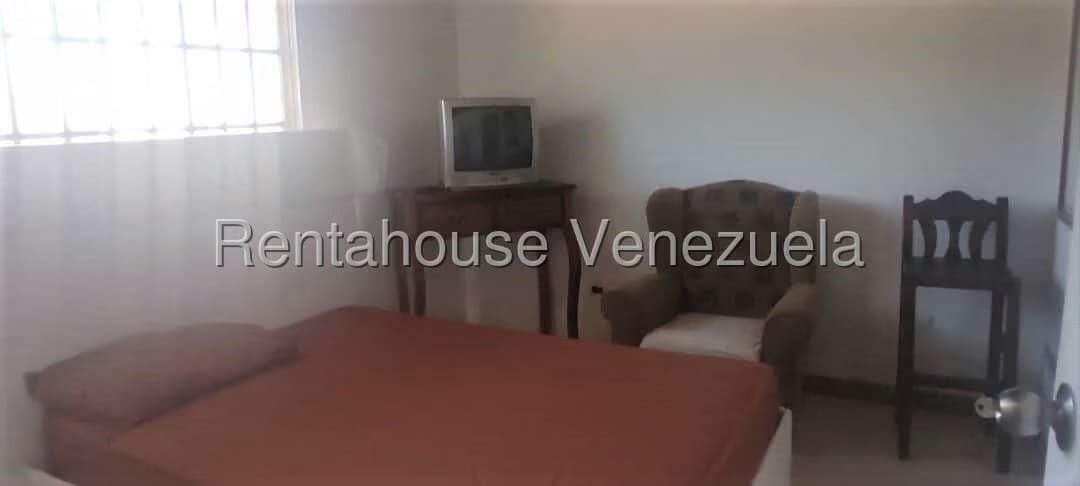 Casa (Duplex) en Venta en Colinas de Carrizal, Miranda - 33