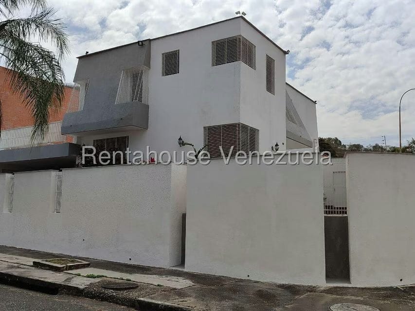 Casa (Duplex) en Venta en Trigal Norte, Carabobo