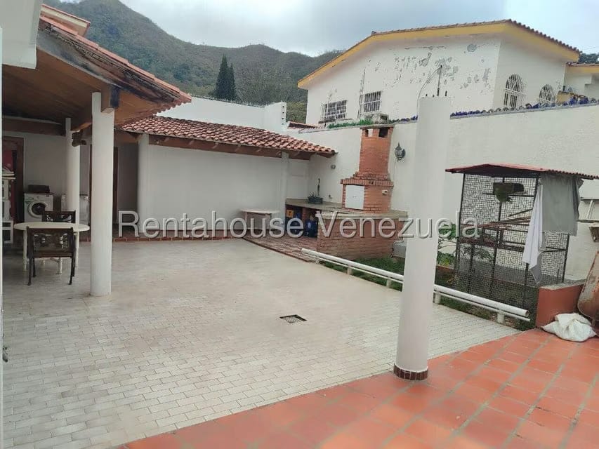 Casa (Duplex) en Venta en Trigal Norte, Carabobo - 31