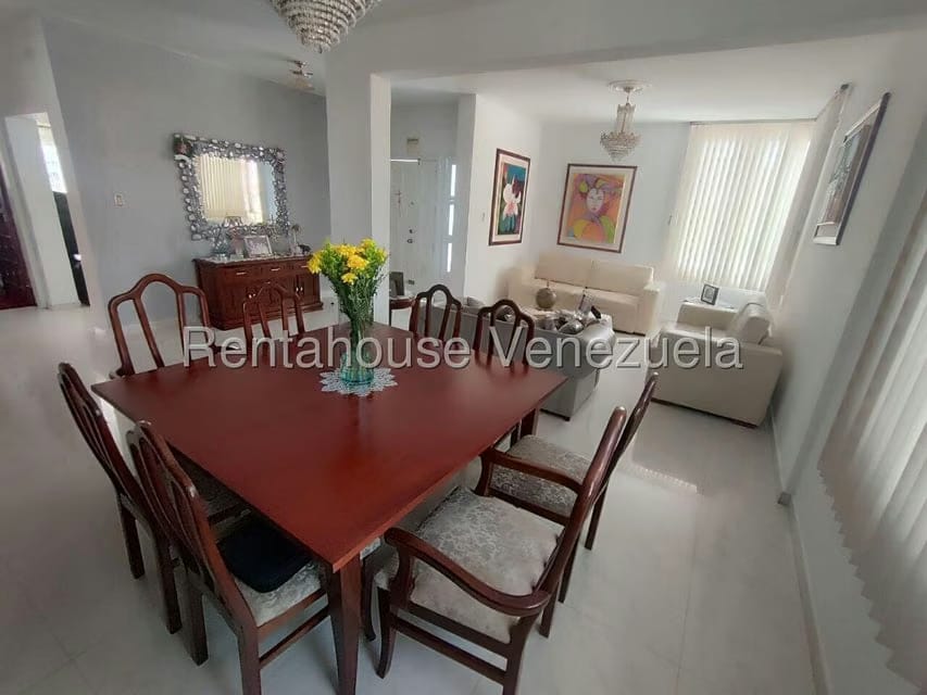Casa (Duplex) en Venta en Trigal Norte, Carabobo - 32
