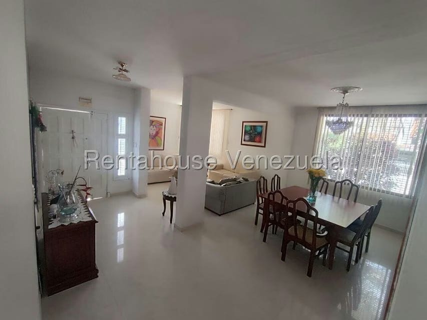 Casa (Duplex) en Venta en Trigal Norte, Carabobo - 8