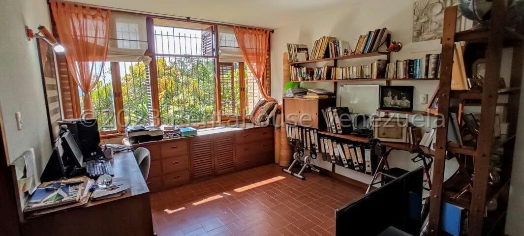 Casa (Multipes Niveles) en Venta en La Lagunita Country Club, Distrito Metropolitano - 37