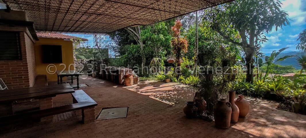Casa (Multipes Niveles) en Venta en La Lagunita Country Club, Distrito Metropolitano - 59