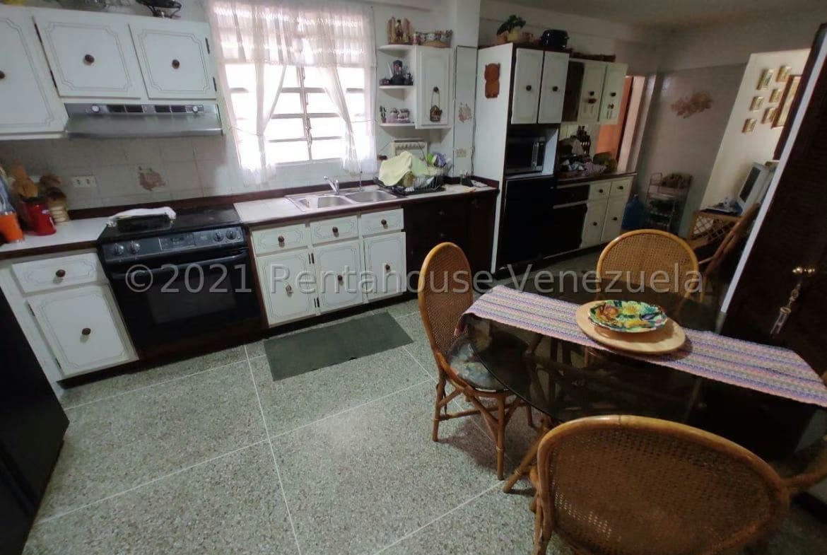 CASA EN VENTA-SELENE MARIN NOBREGA- MLS#23-9111 - 3