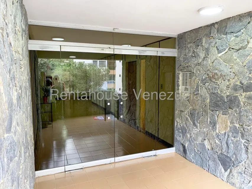 Apartamento (Penthouse) en Venta en El Marques, Distrito Metropolitano - 3
