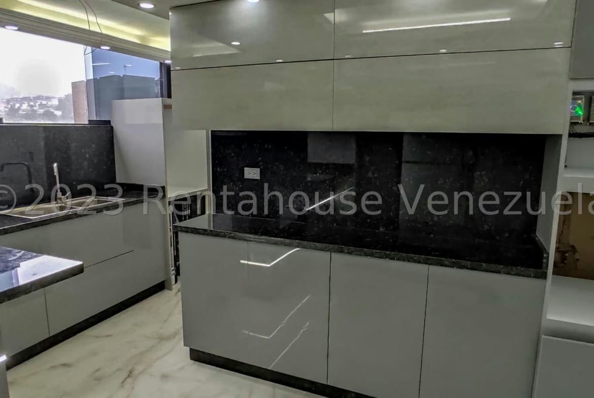 APARTAMENTO EN VENTA-CECILIA GUTIERREZ - 4