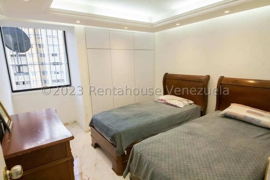 APARTAMENTO EN VENTA-CECILIA GUTIERREZ - 7