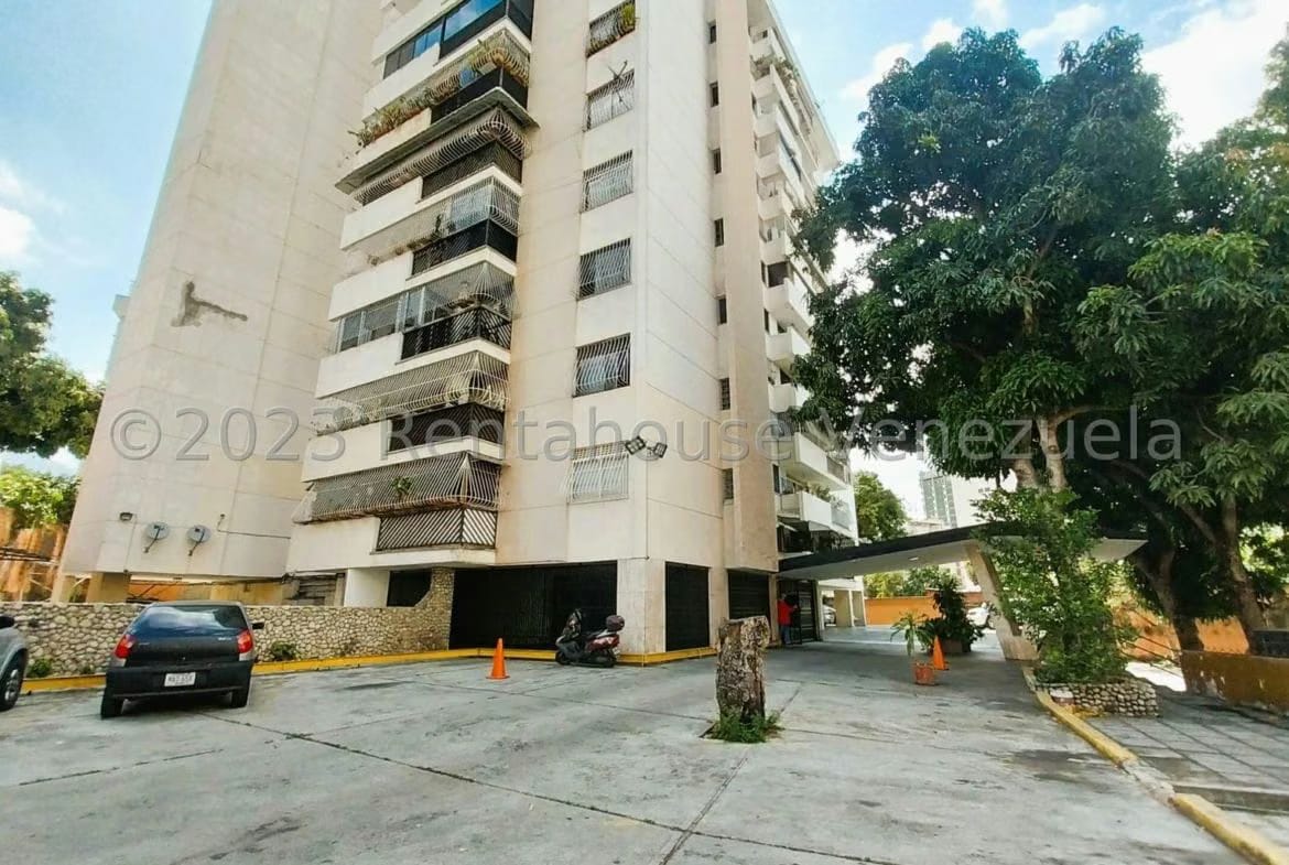 APARTAMENTO EN VENTA SELENE MARIN MLS#23-26299 - 9