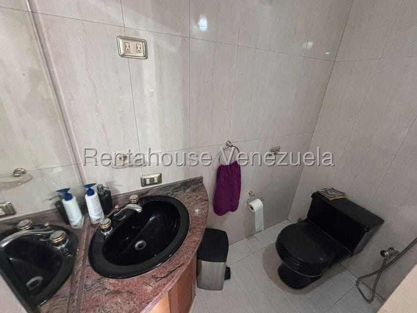 Apartamento (Duplex) en Venta en Terrazas del Avila, Distrito Metropolitano - 21
