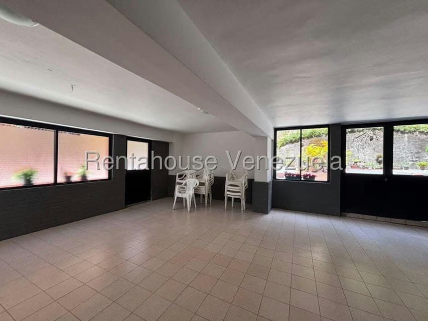 Apartamento (Duplex) en Venta en Terrazas del Avila, Distrito Metropolitano - 39