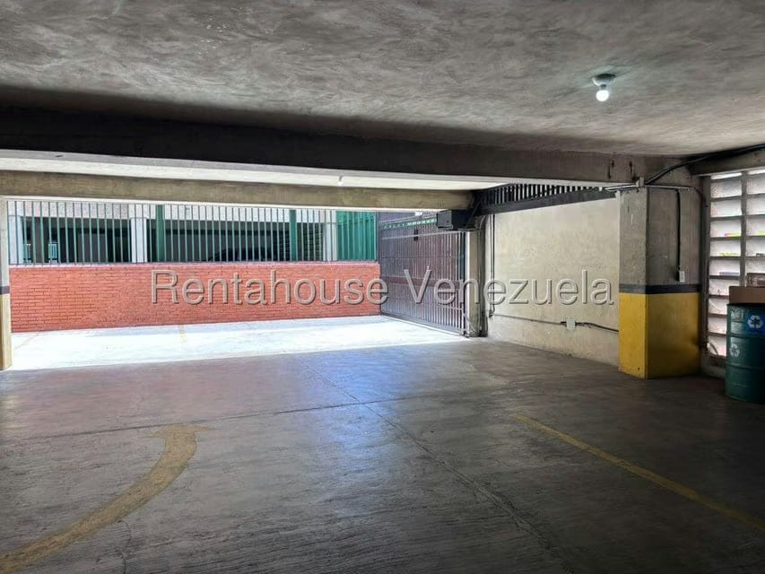 Apartamento (Duplex) en Venta en Terrazas del Avila, Distrito Metropolitano - 41