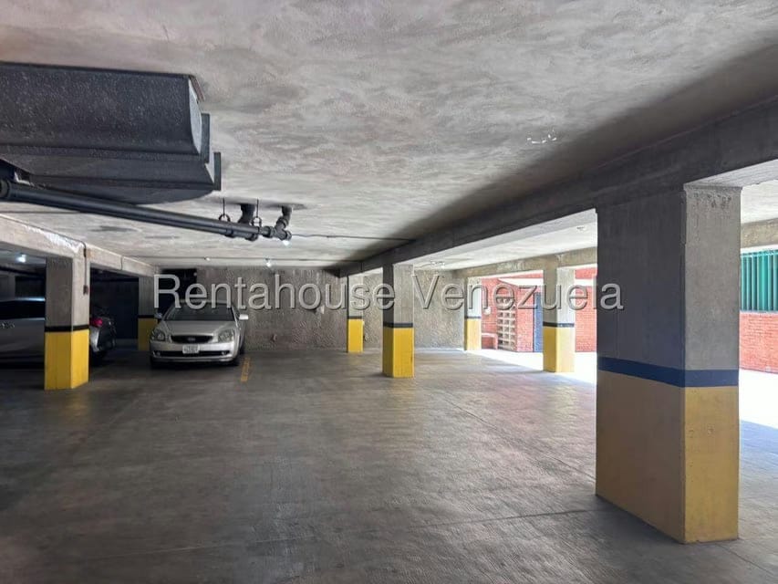 Apartamento (Duplex) en Venta en Terrazas del Avila, Distrito Metropolitano - 43