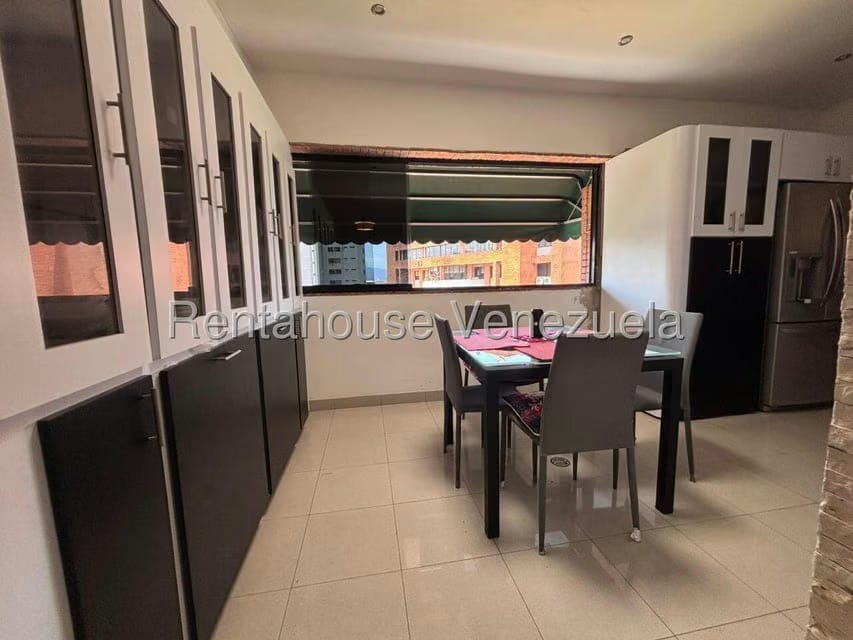 Apartamento (Duplex) en Venta en Terrazas del Avila, Distrito Metropolitano - 9