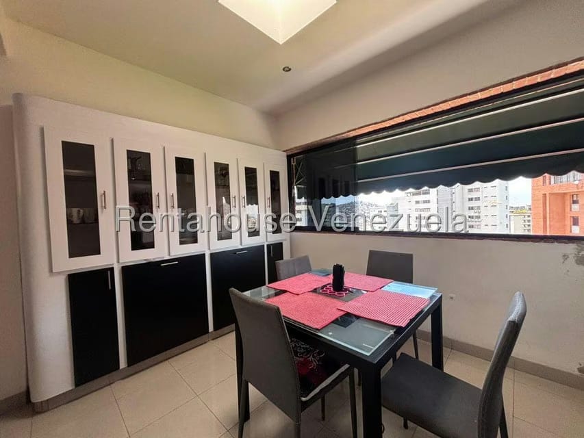 Apartamento (Duplex) en Venta en Terrazas del Avila, Distrito Metropolitano - 10