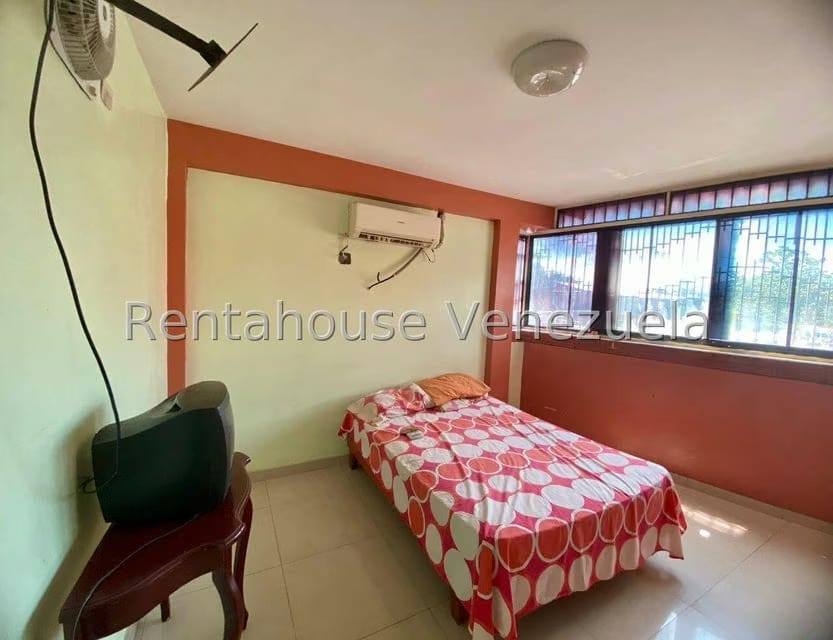 Comercial (Local Comercial) en Venta en Zona Oeste, Lara - 26
