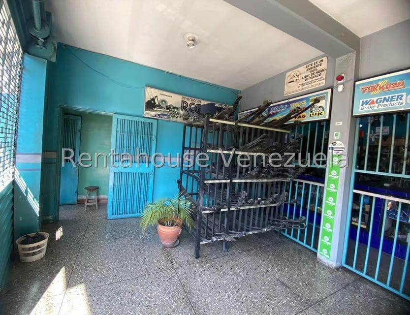 Comercial (Local Comercial) en Venta en Zona Oeste, Lara - 5