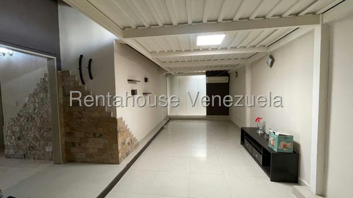Casa (1 Nivel) en Venta en Los Samanes, Lara - 11