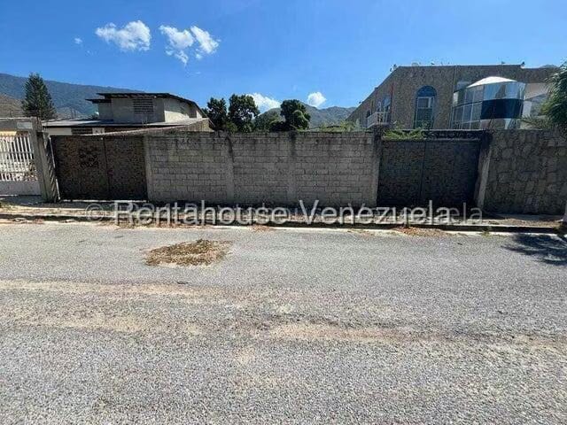Terreno (Comercial) en Venta en El Castaño (Zona Privada), Aragua - 2