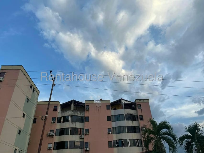 Apartamento (1 Nivel) en Alquiler en Los Caobos, Carabobo
