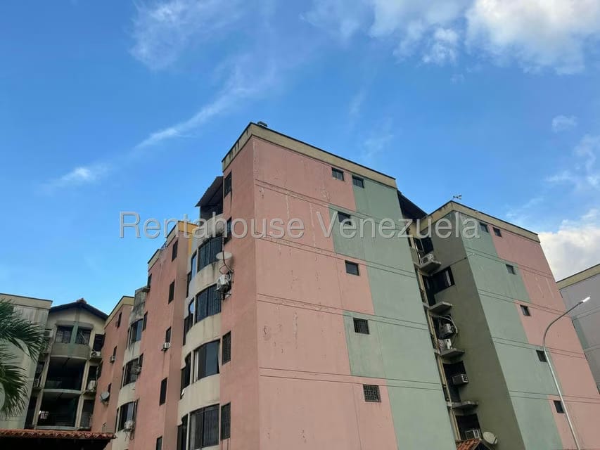 Apartamento (1 Nivel) en Alquiler en Los Caobos, Carabobo - 3