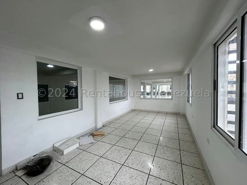 Comercial (Edificio) en Venta en Centro, Lara - 14