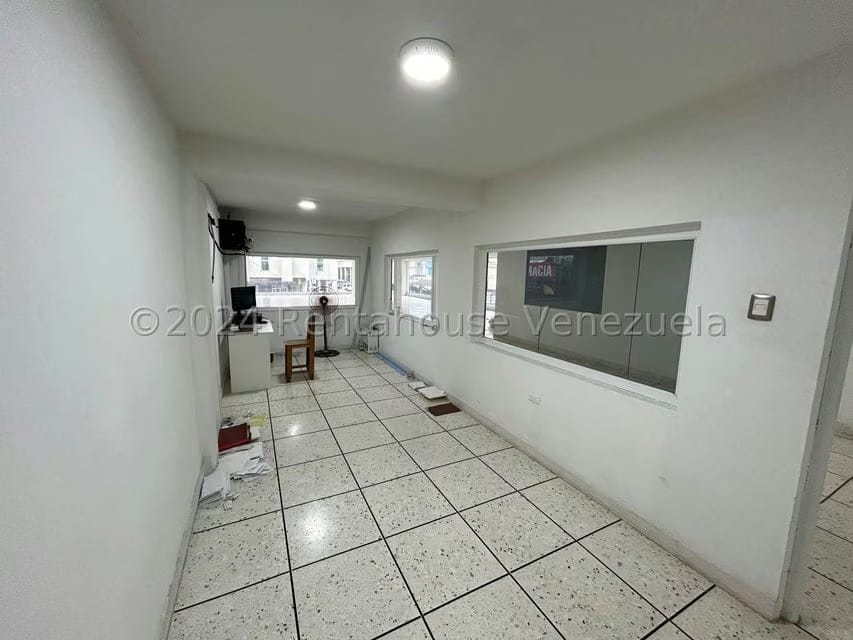 Comercial (Edificio) en Venta en Centro, Lara - 15
