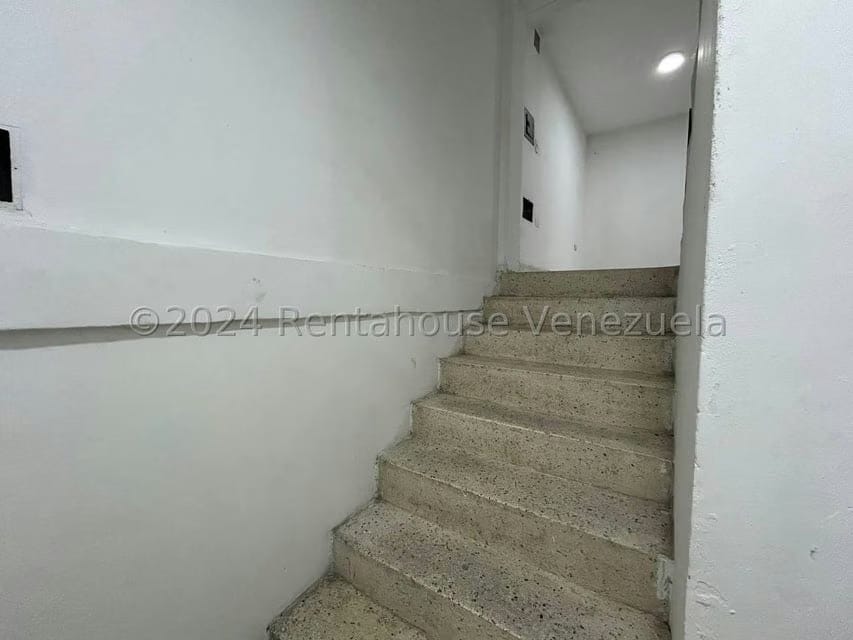 Comercial (Edificio) en Venta en Centro, Lara - 24