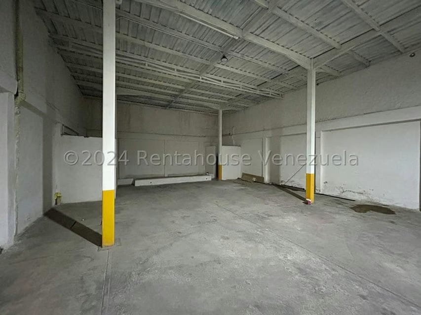 Comercial (Edificio) en Venta en Centro, Lara - 36