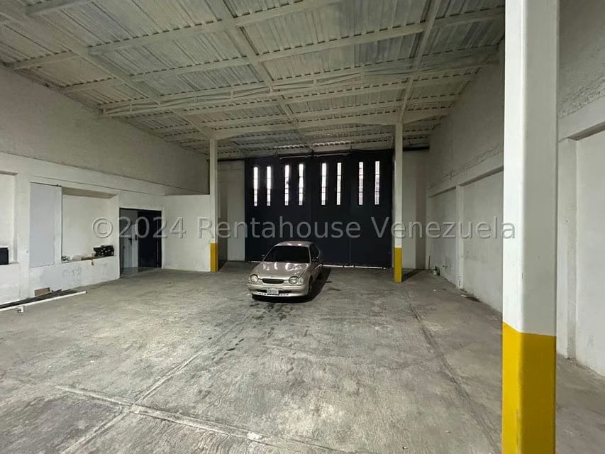 Comercial (Edificio) en Venta en Centro, Lara - 37