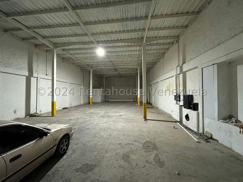 Comercial (Edificio) en Venta en Centro, Lara - 38