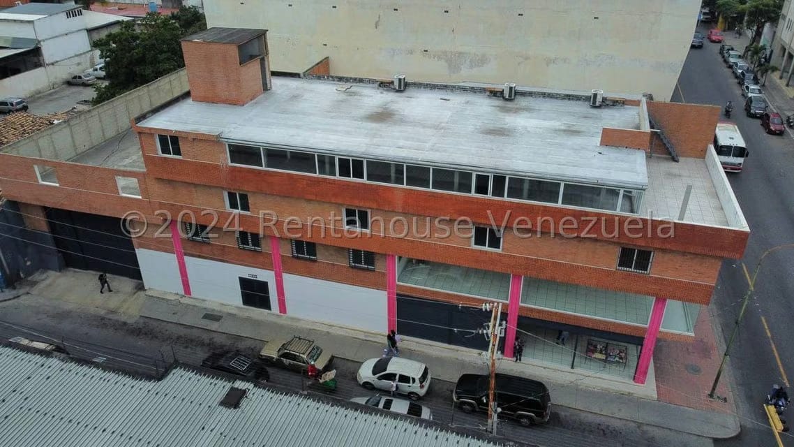 Comercial (Edificio) en Venta en Centro, Lara - 44