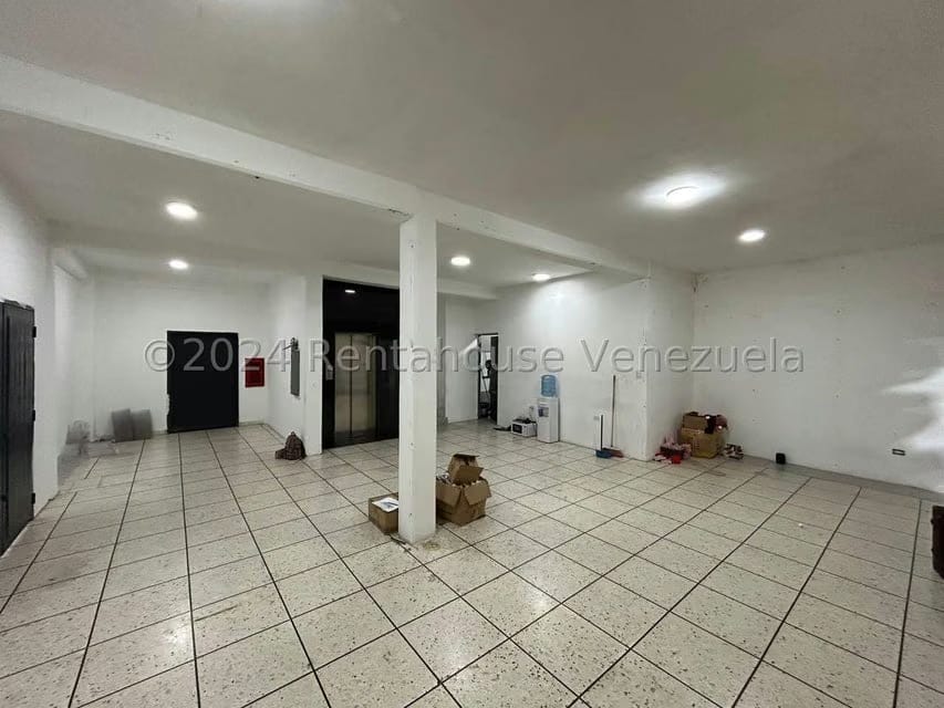 Comercial (Edificio) en Venta en Centro, Lara - 7