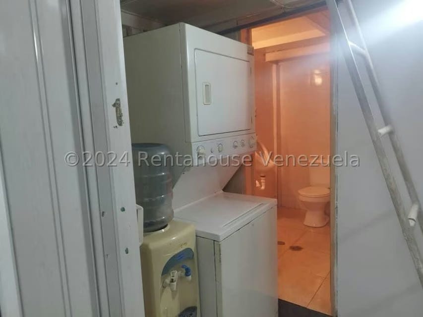 Comercial (Local Comercial) en Venta en Los Palos Grandes, Distrito Metropolitano - 20