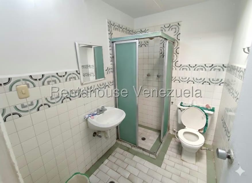 Casa (1 Nivel) en Venta en Las Quintas, Carabobo - 16