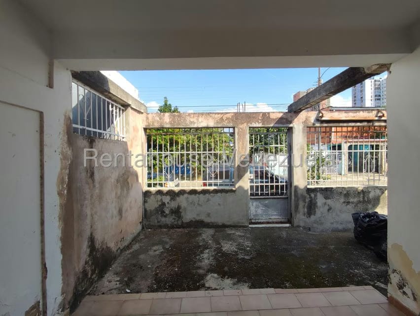 Casa (1 Nivel) en Venta en Las Quintas, Carabobo - 29