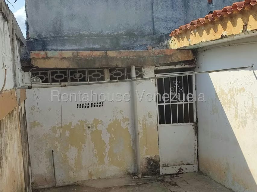 Casa (1 Nivel) en Venta en Las Quintas, Carabobo - 30