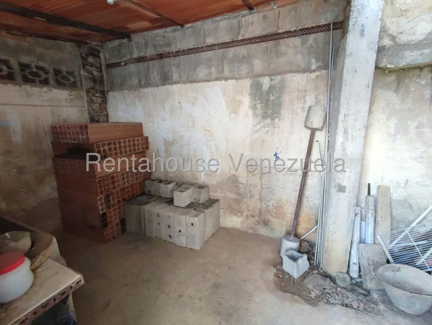 Casa (1 Nivel) en Venta en Las Quintas, Carabobo - 31